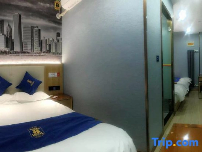 Economy Suite