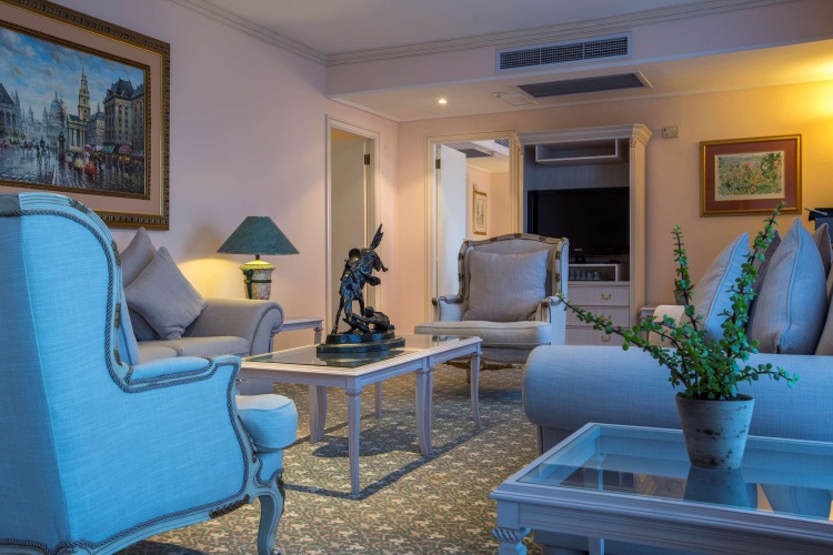 Presidential Suite