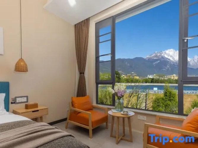 Double Family Suite with lake view