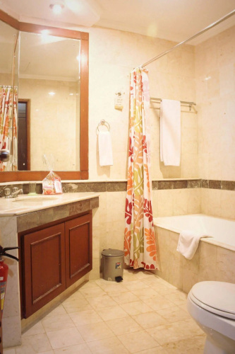 Chandra Residence