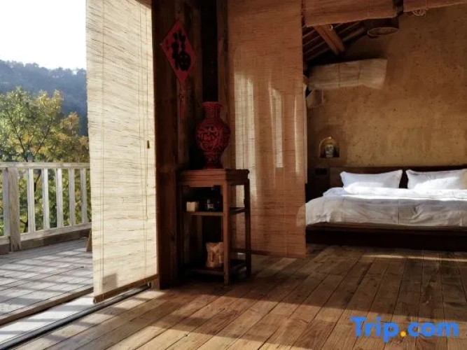 Suite with river view