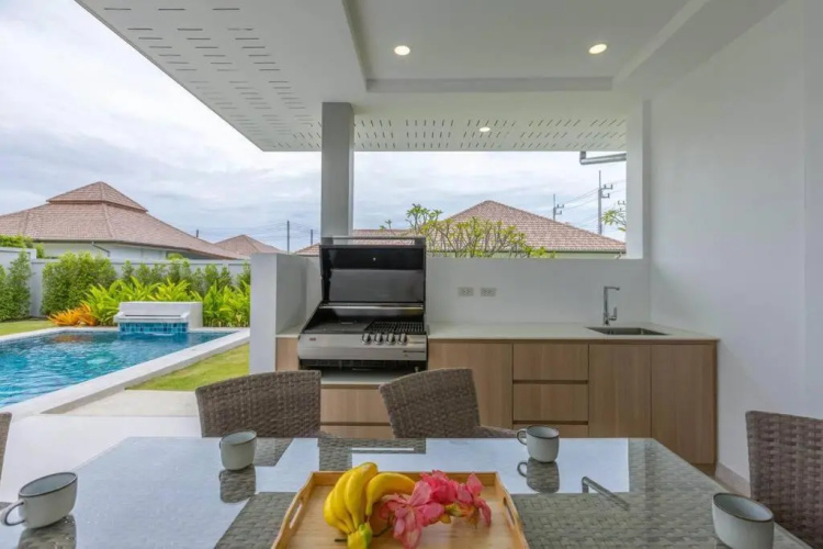 Private 3 Bedroom Pool Villa! (MS22)