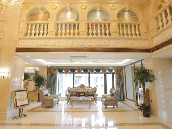Vienna Hotel (Shenyang Central Street)