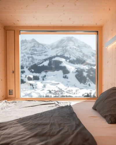 Standard room with mountain view