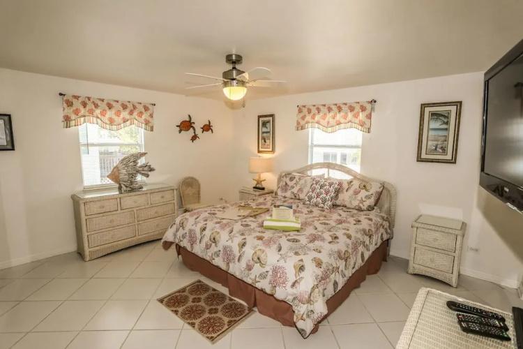 4805 Estero Blvd.