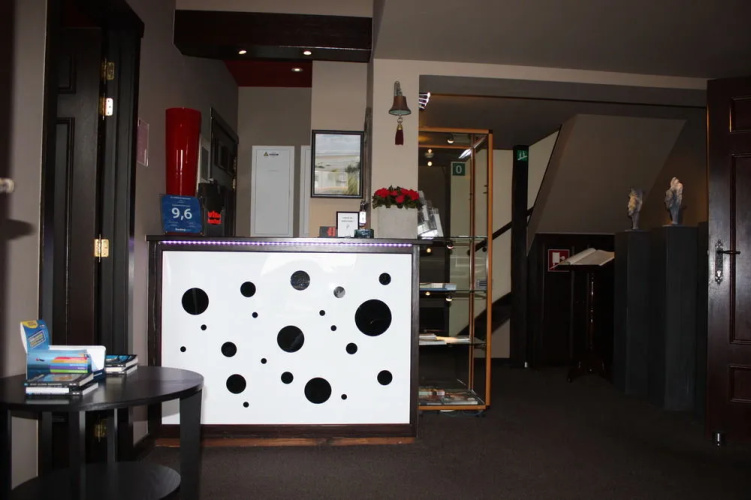 Villa Hotel (Adults only)
