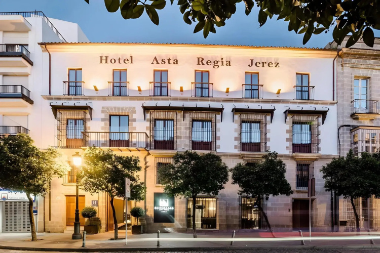 Eurostars Asta Regia