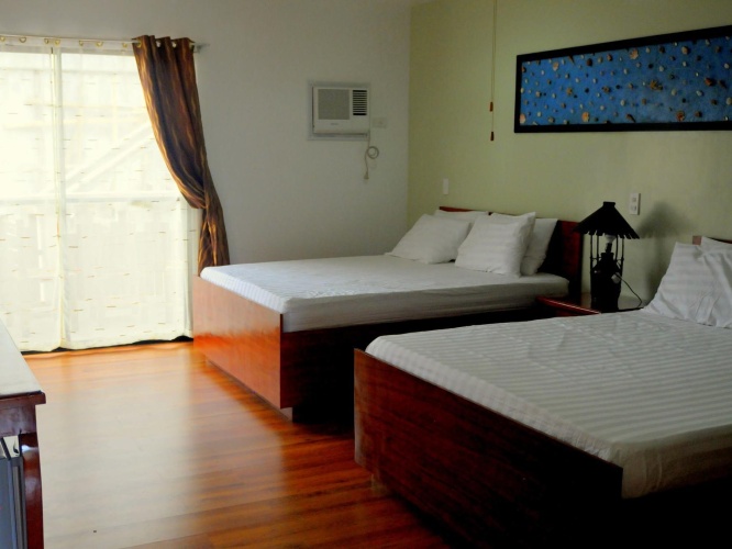 Deluxe Quadruple room