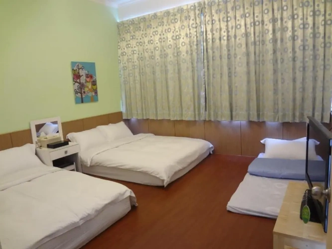 Standard Quadruple room