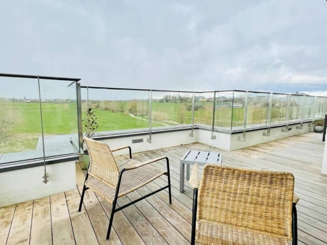 Luxury 3 bedrooms- Terrace and Parking