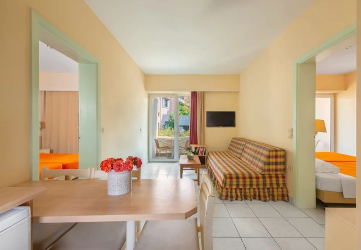 2 Bedrooms Family Apartment with balcony