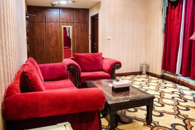 Phoenix Retreat Deira By Dancenter