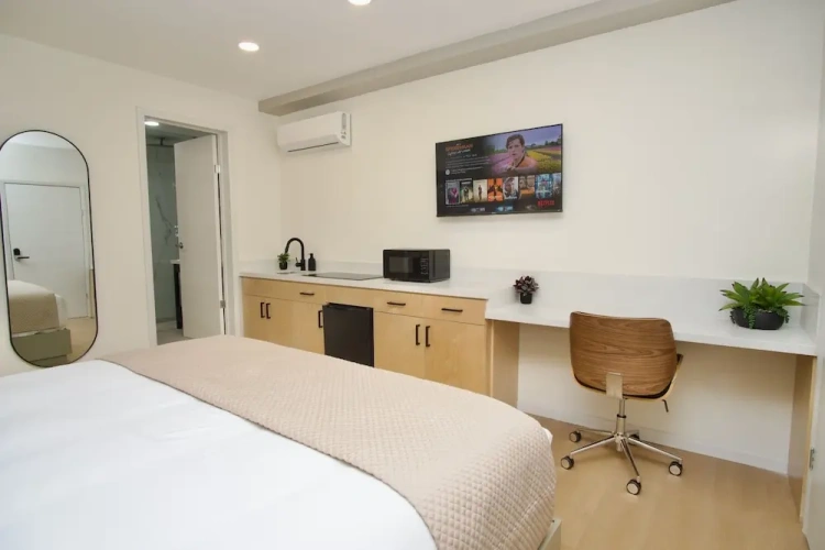 Double Suite