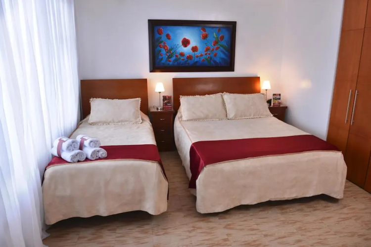 CM House - Hotel Moreno