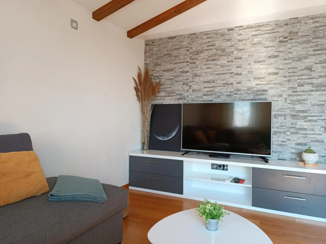 Apartmani Mira Brela