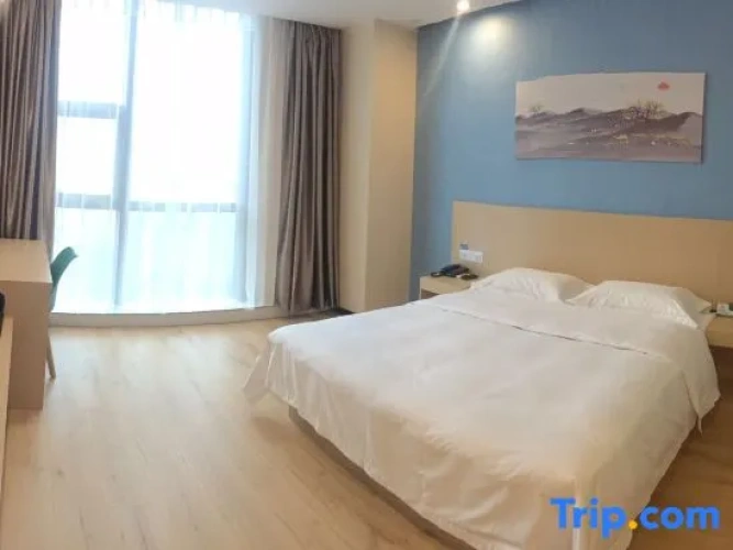 Standard Double room with view