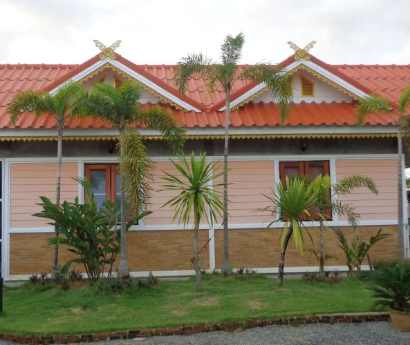 Standard Twin room with balcony