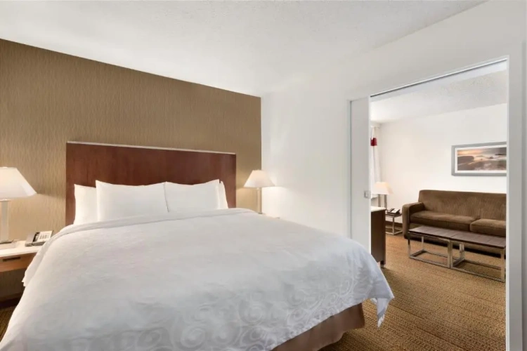 Double Coast Suite