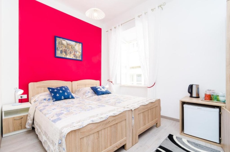 Comfort Triple room