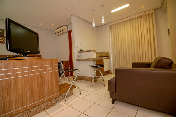 Sun Square Suites Hotel