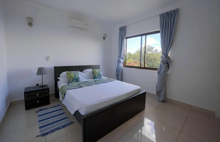Otantik Residence