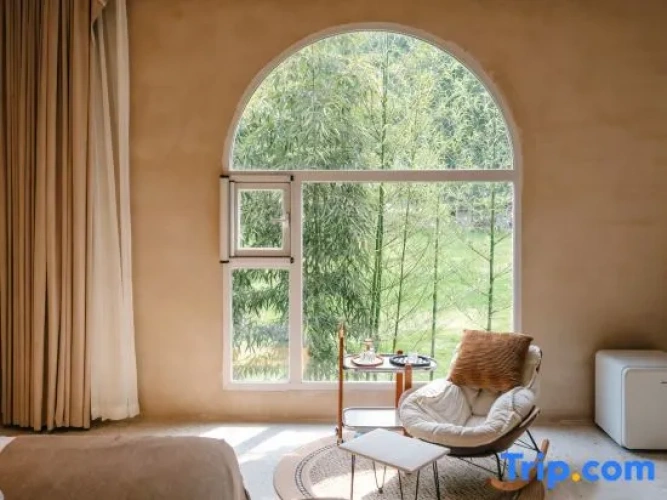 Double Suite with mountain view