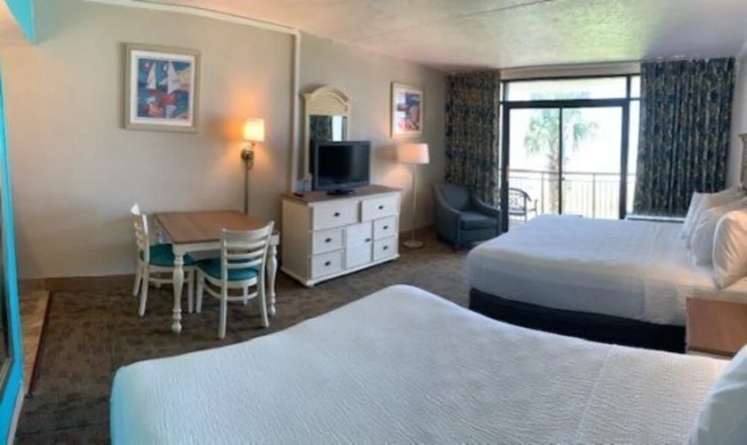 Grand Cayman Resort 225