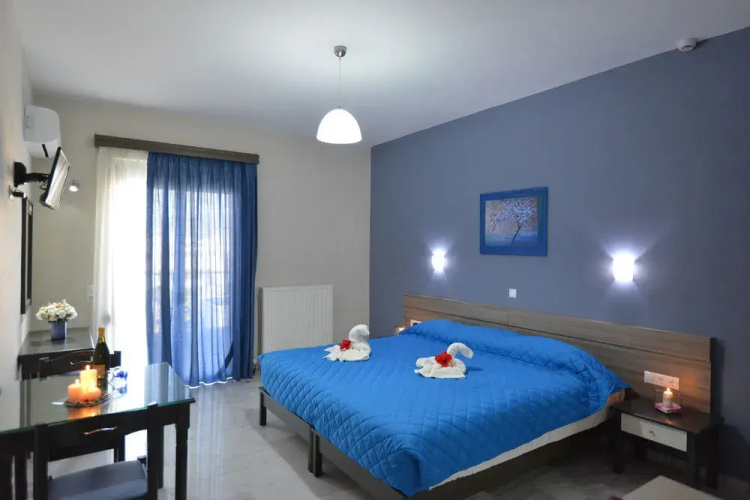 Vesperi Studios & Apartments