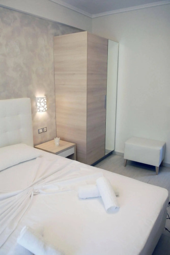 Litsa Apartments
