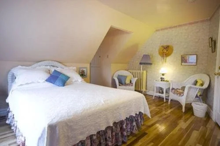 Cranberry Cove Inn