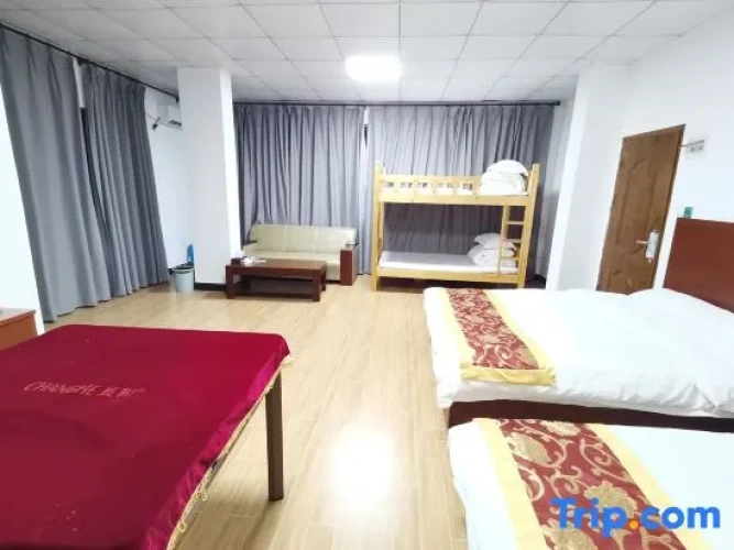 Standard Sextuple room