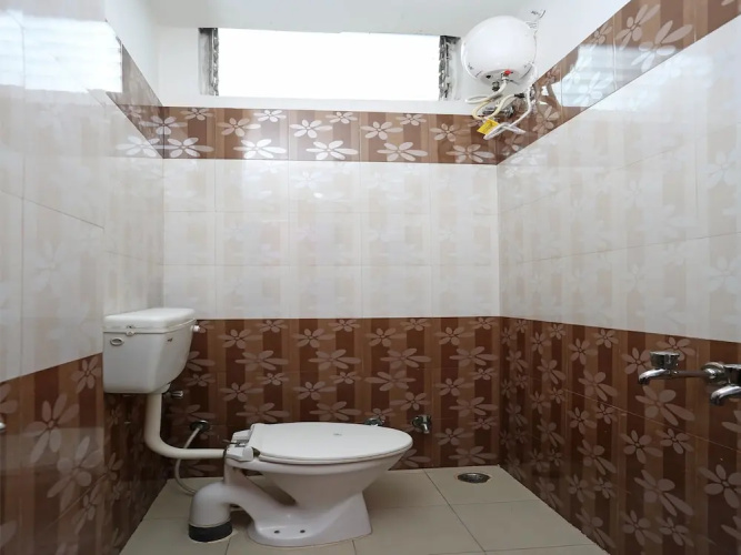 OYO 10190 Hotel Gagan Grant