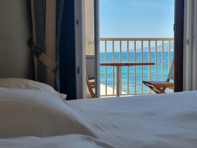 Standard Double room with sea view