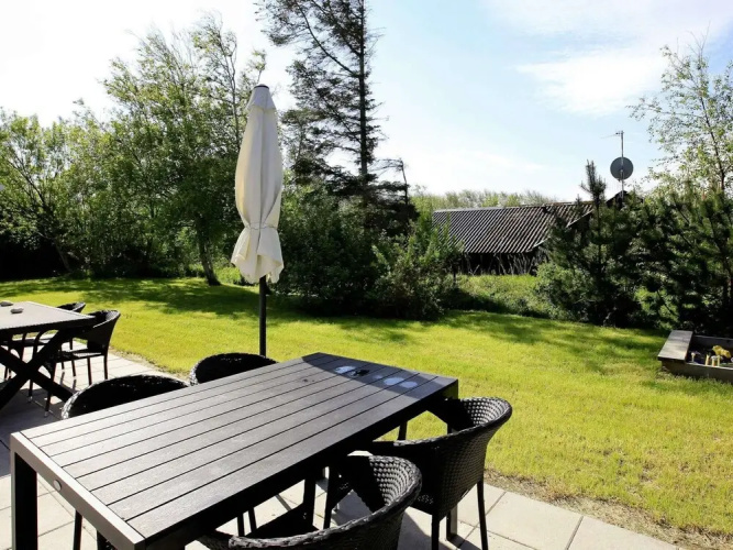 8 Person Holiday Home in Fjerritslev-by Traum