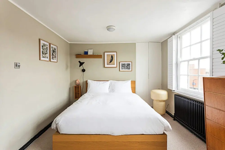 Gorgeous Hoxton Flat