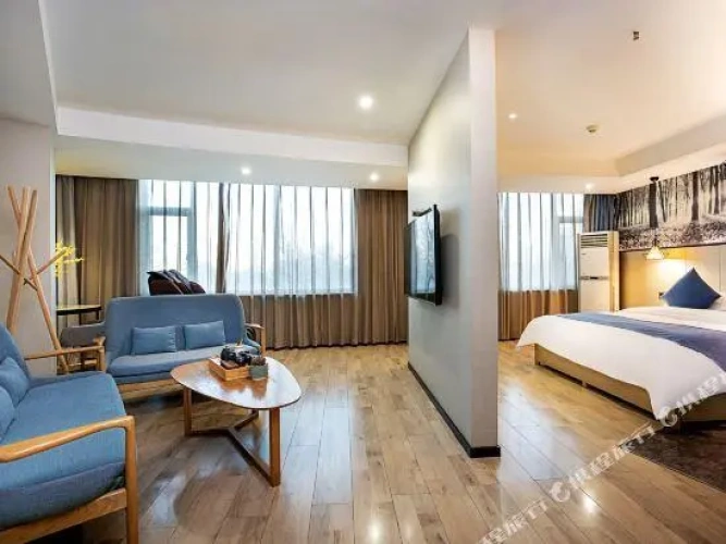 Double Suite