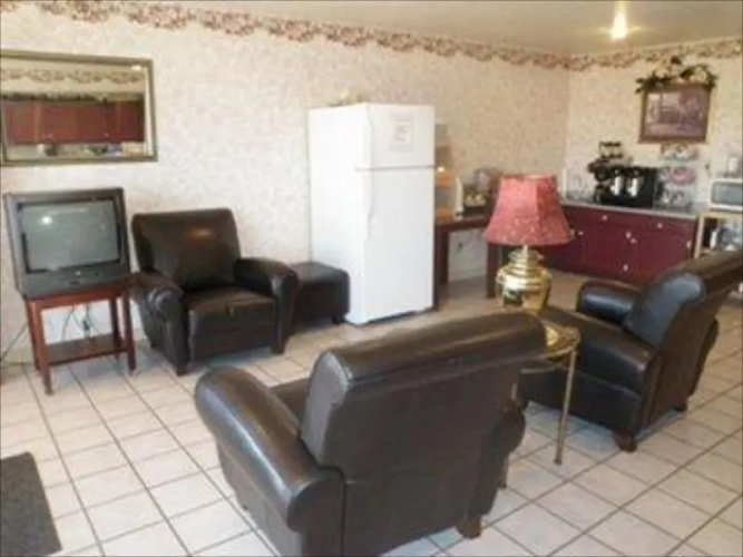 Home Place Inn