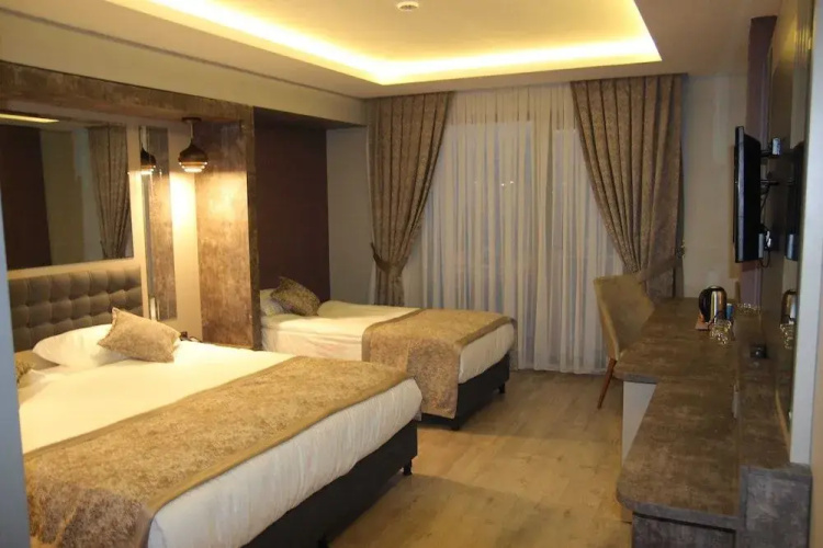 Ereza Otel