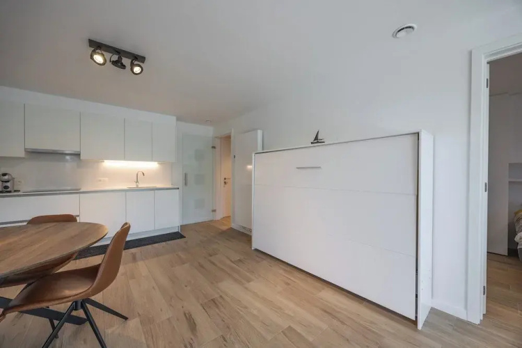 Apartment in Middelkerke With Balcony
