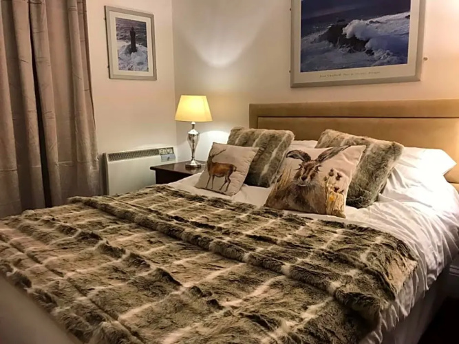 Gordon Arms Hotel