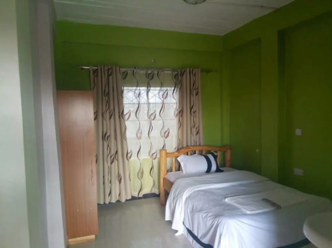 Buens Lugar Hotel
