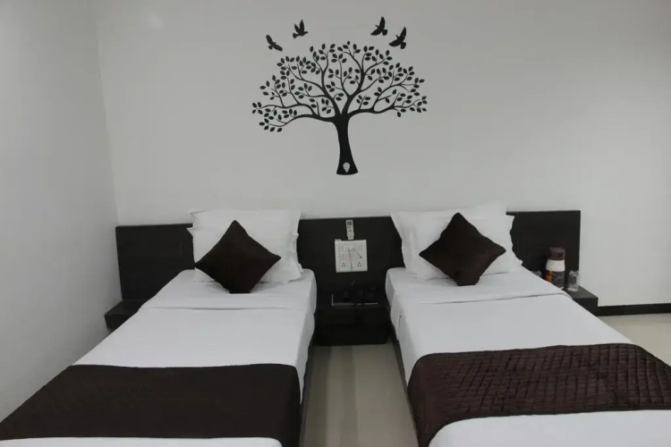 Hotel Sapphire