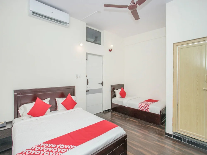 OYO 14430 Sunshine Grand