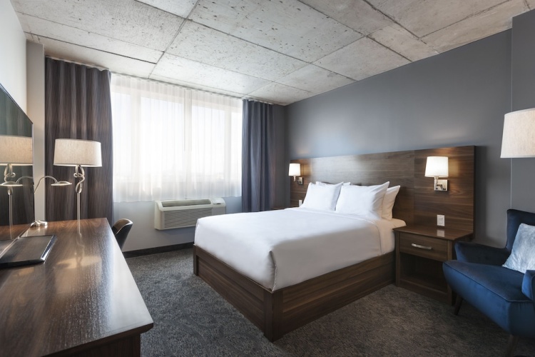 Imperia Hotel And Suites Boucherville photo 7