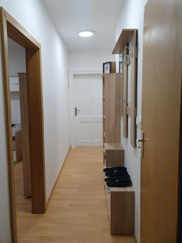 Railway Station City Modern Apartment