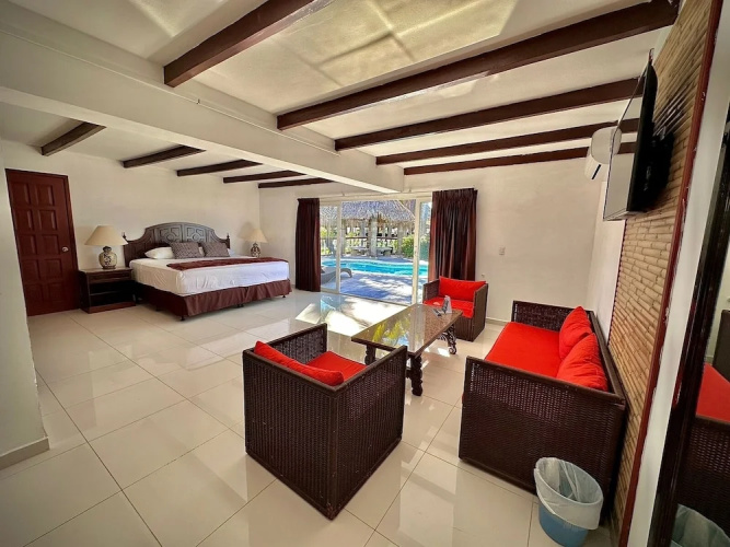 Hotel Tesoro Beach