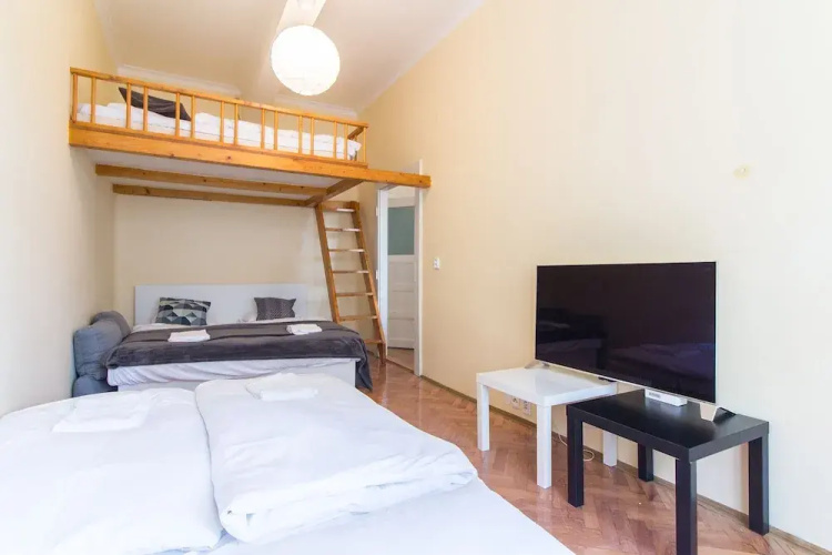 Opletalova Apartment on Wenceslas Square