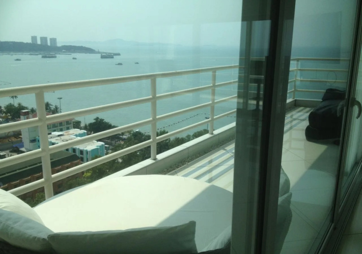 View Talay 6 Pattaya Beach Condominium