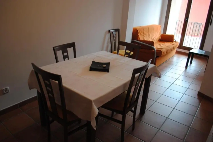 1 Bedroom Apartment with balcony