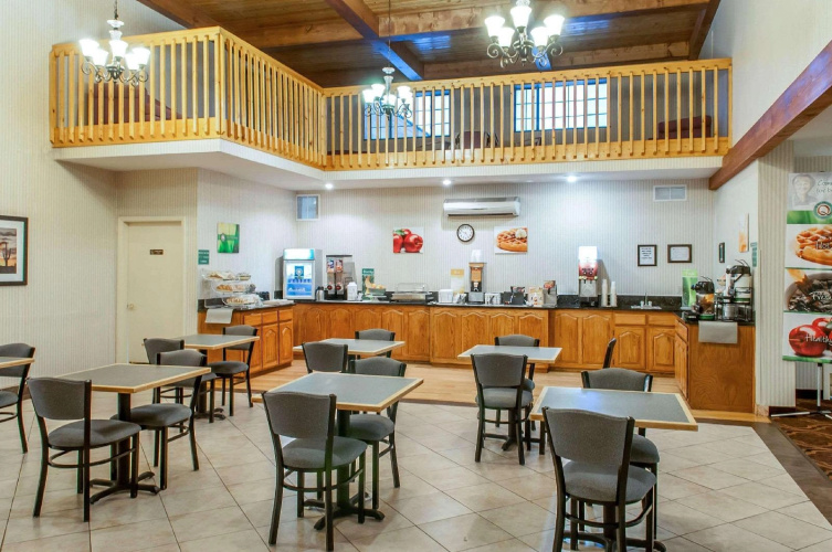 Holiday Inn Express Grants
